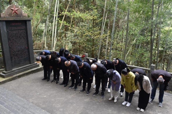 图3.jpg