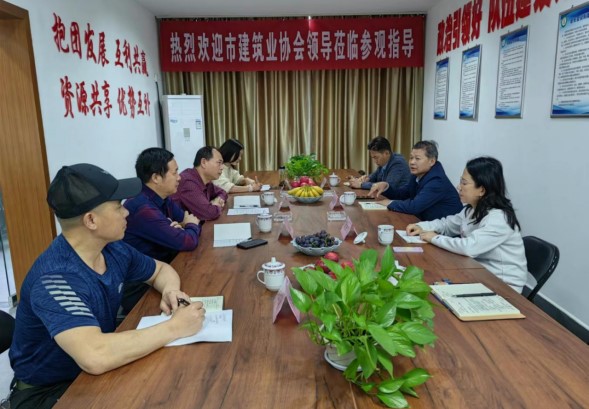 图1.jpg