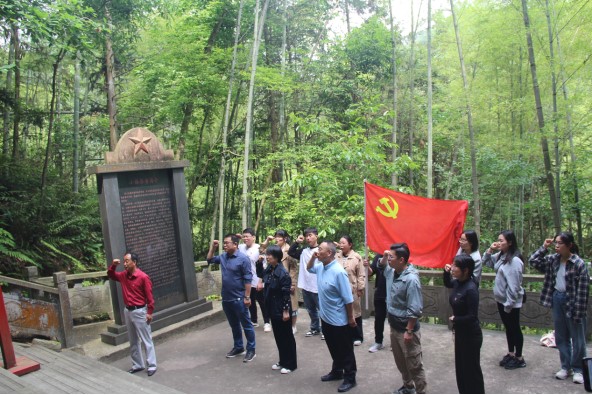 图3.jpg